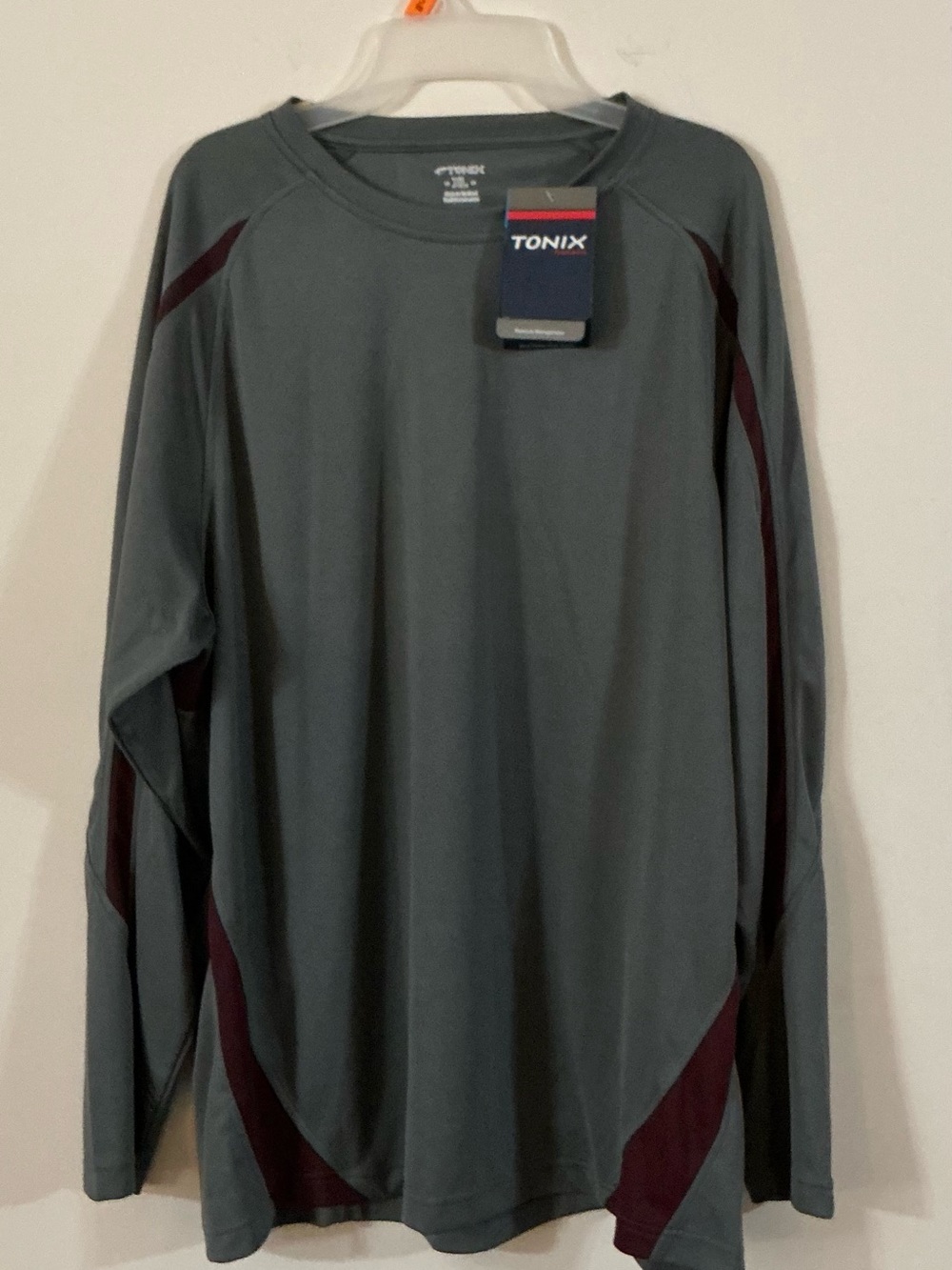 Tonix Teamwear SoftCool Men’s Activewear Long Sleeve Shirt Size XL Gray NWT